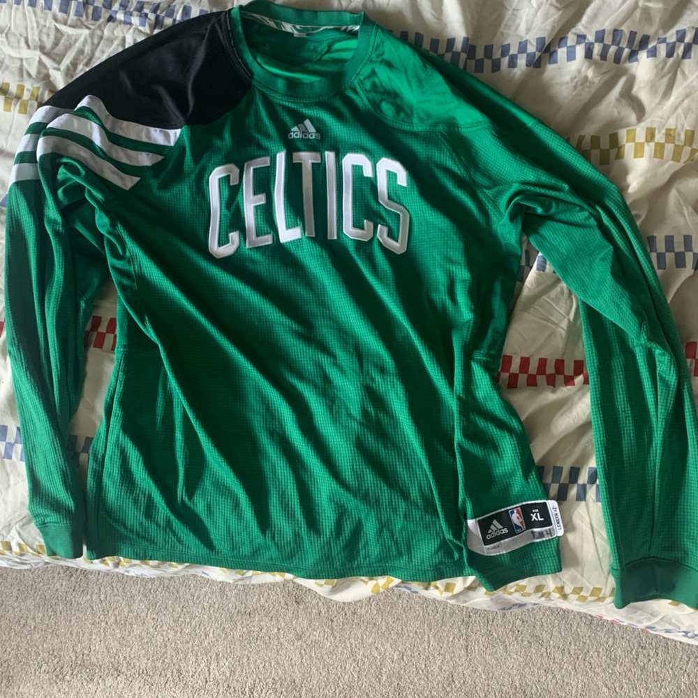 Isaiah Thomas Game Used Adidas Boston Celtics Long Sleeve Warm Up Shirt XL+2